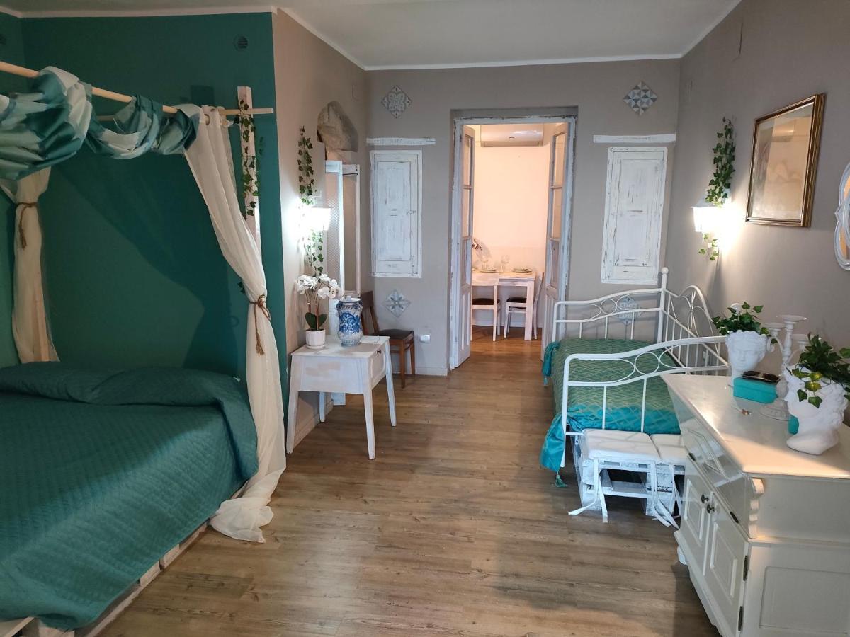 Levante seaview apartment Syracuse Extérieur photo
