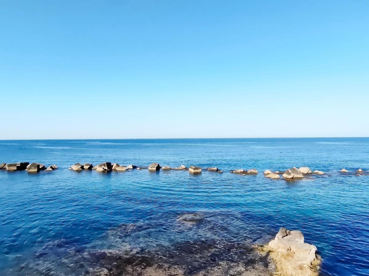 Levante seaview apartment Syracuse Extérieur photo